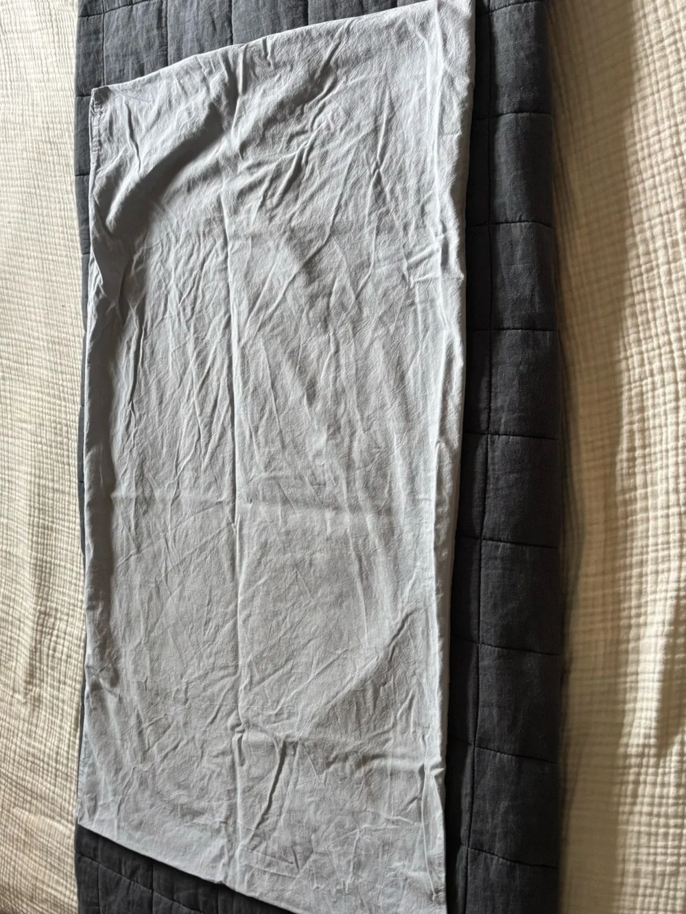 Light Blue King Solid Duvet Cover and Pillowcases Zip Closure with Corner Ties